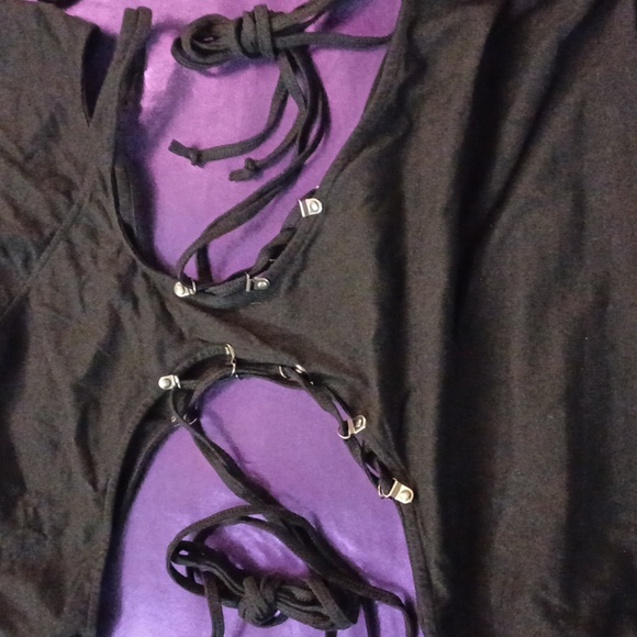 DOLLSKILL DARKER WAVS REPLAY CUT OUT LACE UP DRESS/LONG-SLEEVED SHRUG XXL - Picture 4 of 9